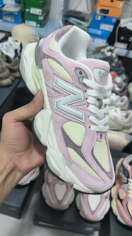 NB Pink 960s